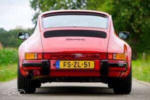 Image 63/63 of Porsche 911 Carrera 3.2 (1986)