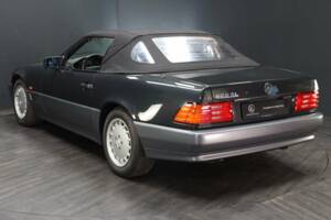 Bild 31/50 von Mercedes-Benz 500 SL (1991)