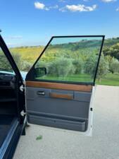 Bild 9/23 von Land Rover Range Rover Classic (1988)