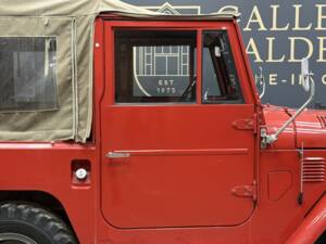 Immagine 11/50 di Toyota Land Cruiser FJ 40 (1975)