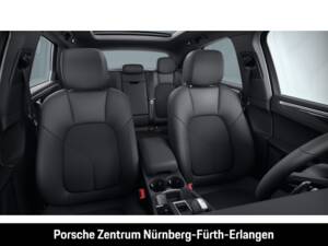 Bild 6/8 von Porsche Macan S (2022)