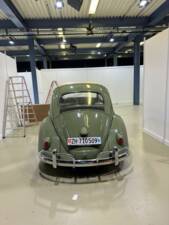 Bild 10/23 von Volkswagen Escarabajo 1200 (1960)