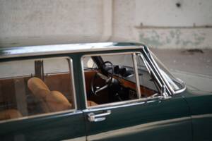 Image 53/83 of Alfa Romeo 1750 Berlina (1970)