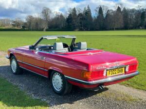 Image 6/50 de Mercedes-Benz 300 SL (1988)