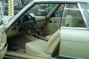 Image 7/50 de Mercedes-Benz 450 SLC 5,0 (1978)
