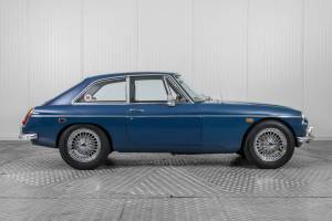 Bild 14/50 von MG MGC GT (1969)