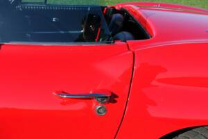 Image 14/43 de Chevrolet Corvette Sting Ray Convertible (1964)