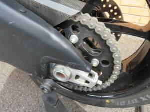 Bild 43/50 von Ducati Desmosedici RR (2008)
