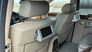 Image 33/44 of Rolls-Royce Phantom VII (2004)