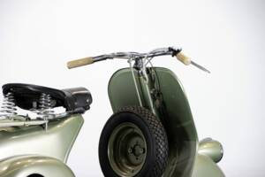 Immagine 11/50 di Piaggio Vespa 125 (1950)