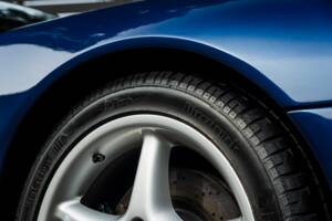 Bild 57/66 von Ferrari 550 Maranello (2000)