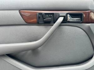 Image 12/26 of Mercedes-Benz 420 SEL (1986)