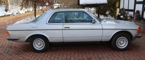 Bild 3/50 von Mercedes-Benz 280 C (1977)