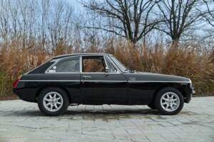 Image 5/50 of MG MGB GT (1978)