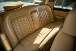 Bild 23/48 von Rolls-Royce Silver Shadow II (1978)