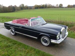 Mercedes-Benz 220 SE b Cabriolet (W 111) 1963