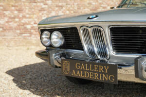 Image 9/50 of BMW 3.0 CS (1973)