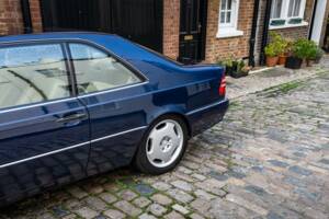 Bild 37/50 von Mercedes-Benz CL 420 (1997)