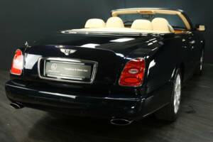 Image 2/49 de Bentley Azure (2006)