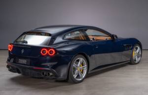 Bild 7/38 von Ferrari GTC4Lusso (2017)