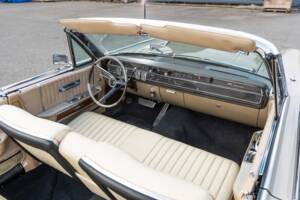 Bild 41/100 von Lincoln Continental Convertible (1965)