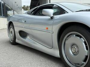 Bild 54/55 von Jaguar XJ 220 (1993)