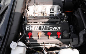 Image 82/91 of BMW M3 Sport Evo (1990)