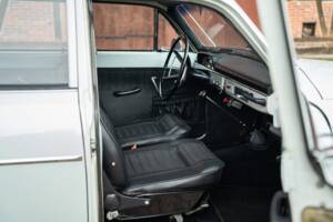 Bild 35/44 von Volvo P 221 (1968)