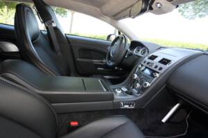 Afbeelding 4/6 van Aston Martin Rapide (2011)