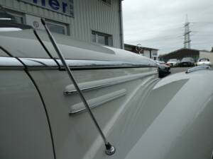 Immagine 31/33 di Mercedes-Benz 300 Sc Cabriolet A (1957)