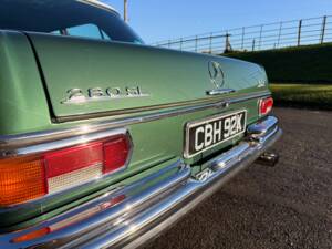 Bild 20/37 von Mercedes-Benz 280 SE 3,5 (1972)