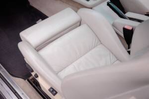 Afbeelding 13/27 van BMW 635 CSi (1989)