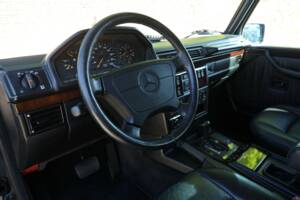 Immagine 33/50 di Mercedes-Benz G 320 (SWB) (1996)