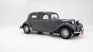 Image 3/15 de Citroën Traction Avant 11 BL (1950)
