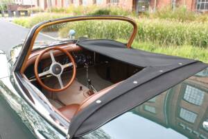 Immagine 8/20 di Jaguar XK 150 3.4 S OTS (1959)