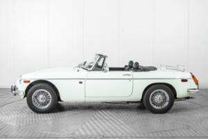 Bild 9/50 von MG MGB (1975)