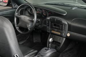 Bild 45/50 von Porsche 911 Carrera (1998)