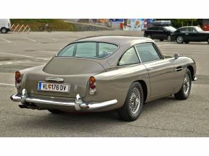 Image 36/44 of Aston Martin DB 5 (1964)
