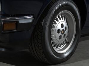 Bild 7/37 von Jaguar Sovereign 3.6 (1988)