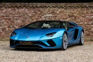 Image 10/50 of Lamborghini Aventador S (2018)