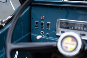 Image 18/37 de Jeep Commando (1972)