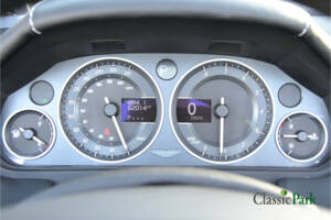 Imagen 46/50 de Aston Martin DBS Volante (2010)