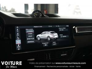 Image 20/25 of Porsche Cayenne Turbo GT (2019)