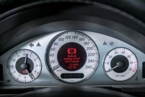 Bild 35/50 von Mercedes-Benz E 200 Kompressor T (2003)