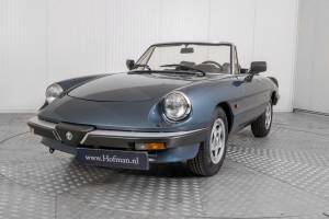 Bild 34/50 von Alfa Romeo 1.6 Spider (1989)