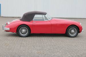 Image 84/84 of Jaguar XK 150 SE DHC (1958)