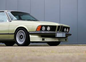Bild 13/32 von BMW 633 CSi (1978)