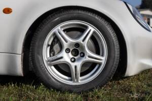 Image 23/50 of Lotus Elise 111 (1998)