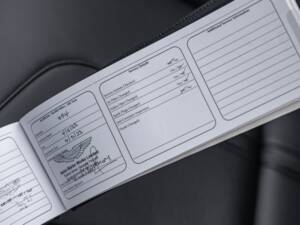 Bild 74/84 von Aston Martin V12 Vantage AMR Roadster (2018)