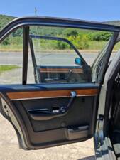 Image 39/50 de BMW 745i (1982)